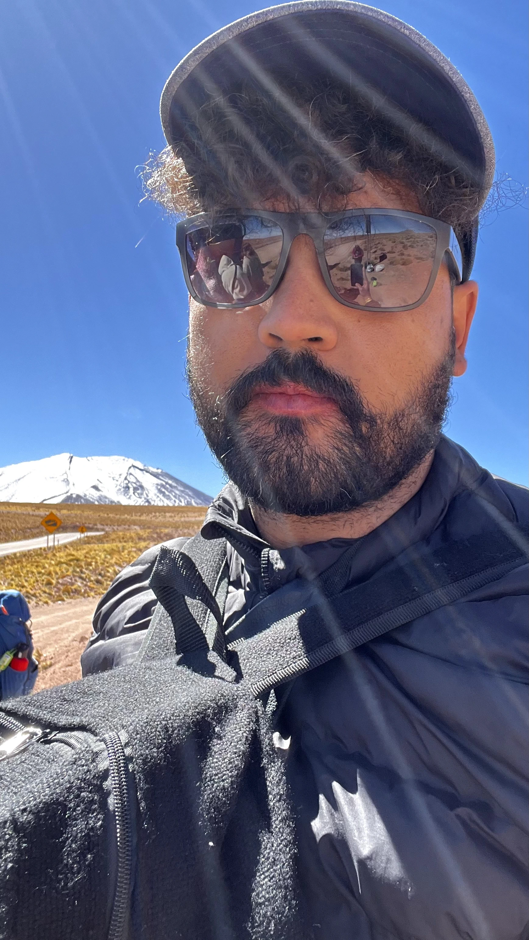 Ônibus Quebrado no Deserto do Atacama